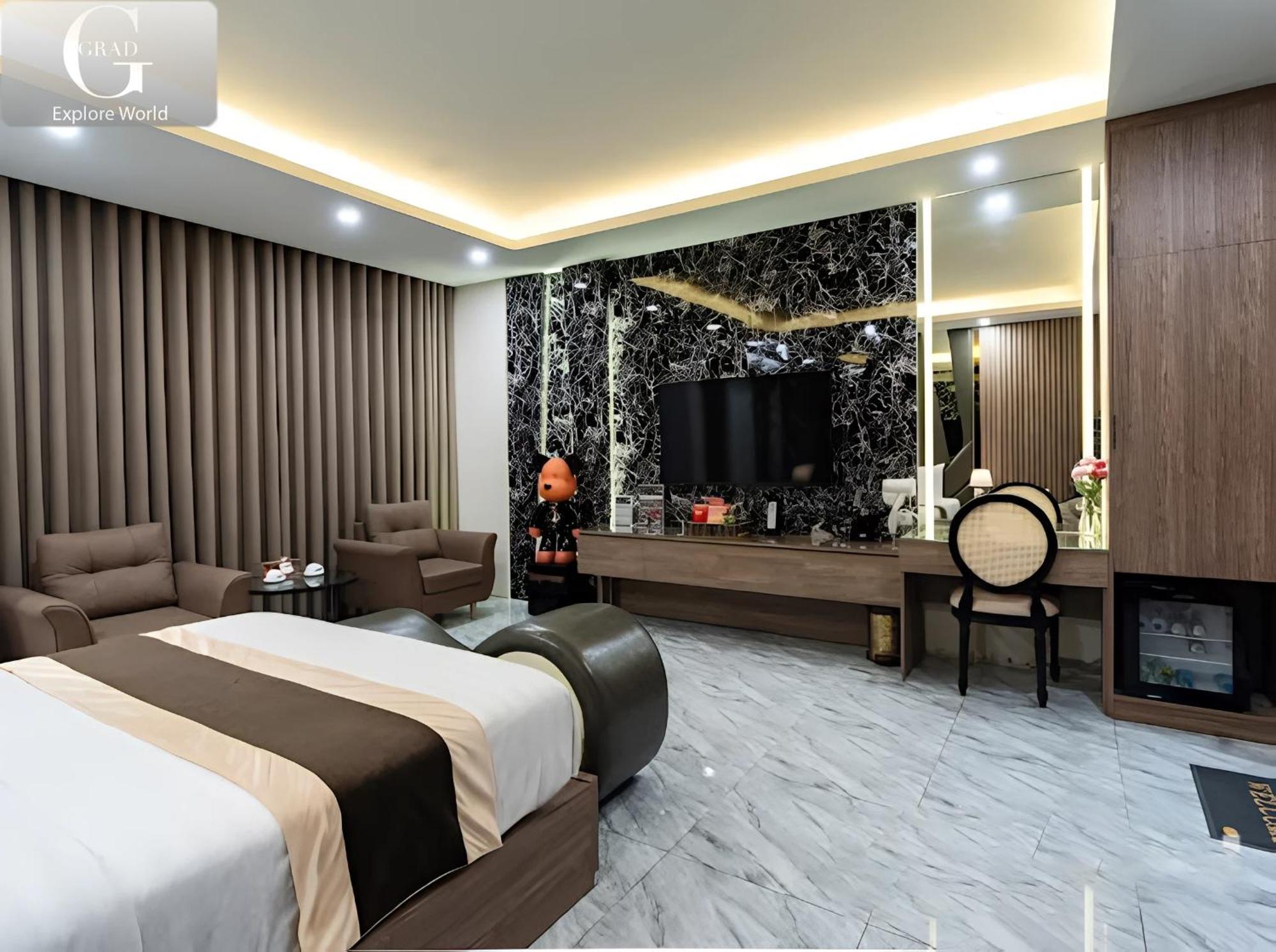 Hotel Queen Luxury Hanoï